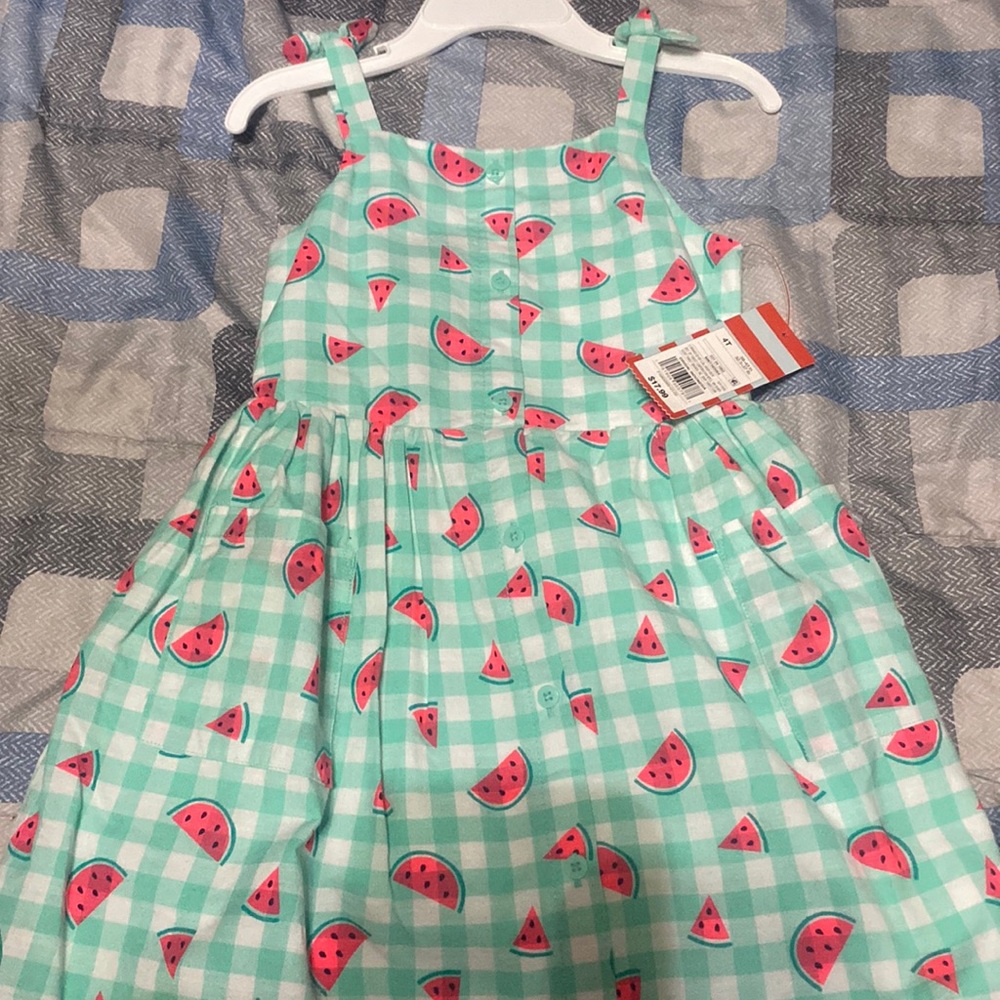 Kids dress size 4t